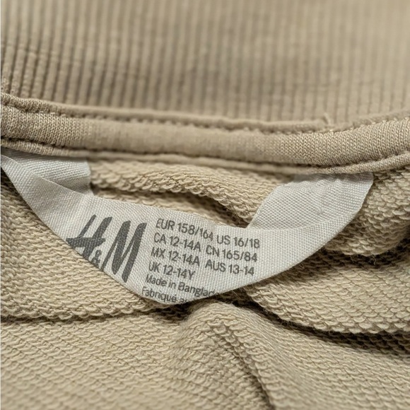 H&M Kids Ohio Varsity Crewneck Sweatshirt Youth 16 Tan Beige - Picture 4 of 5